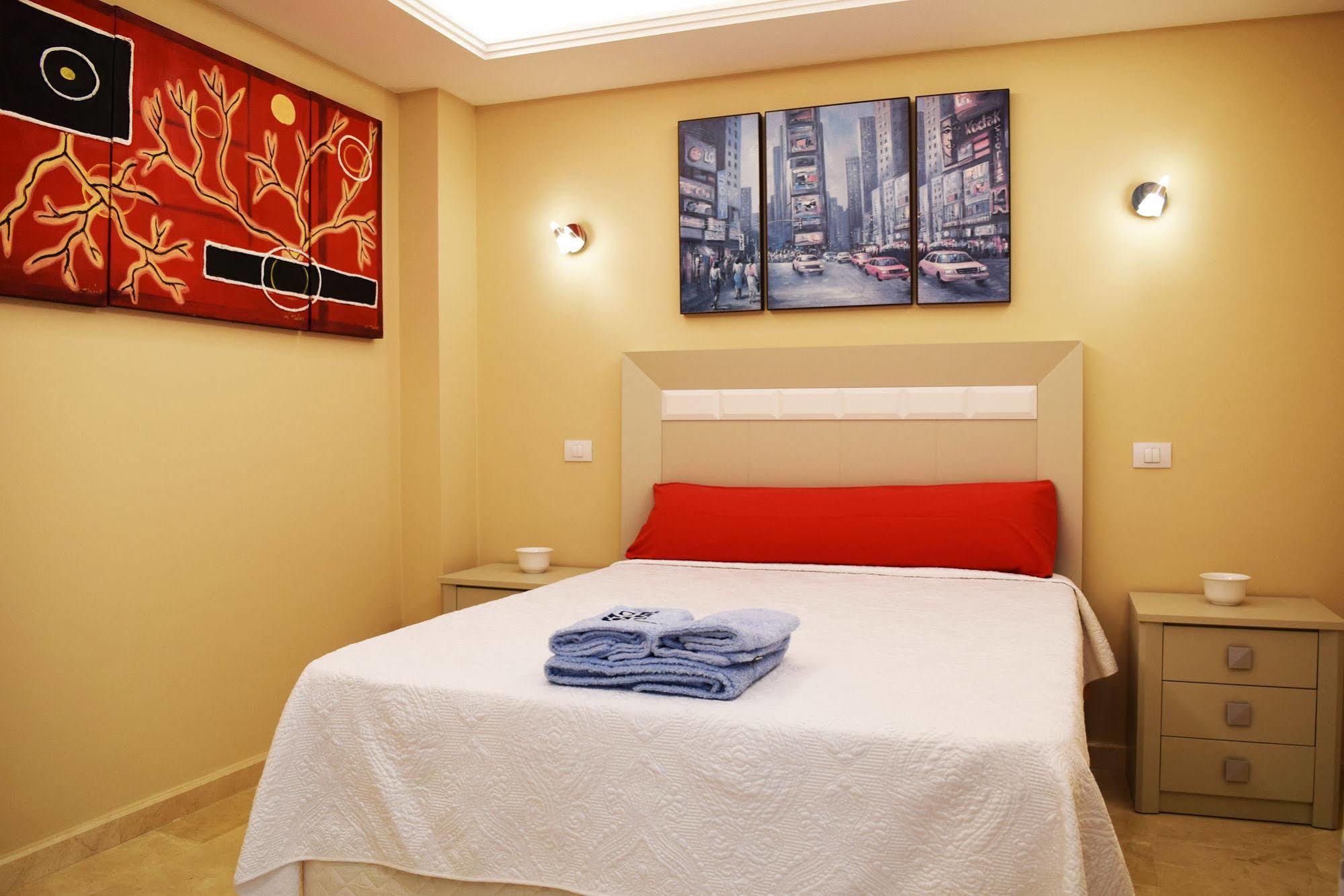 La Volpe Rossa B&B ลาสปัลมาส เด กรานคานาเรีย ภายนอก รูปภาพ