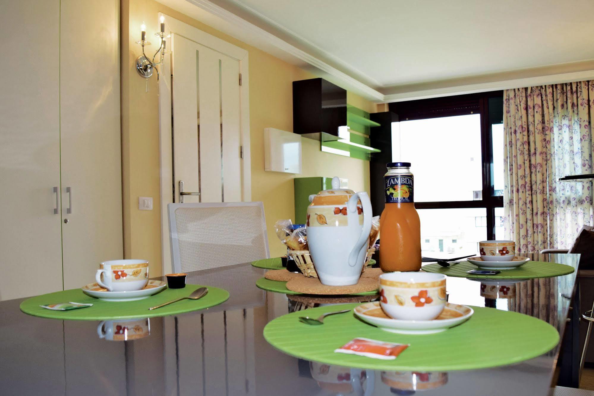 La Volpe Rossa B&B ลาสปัลมาส เด กรานคานาเรีย ภายนอก รูปภาพ